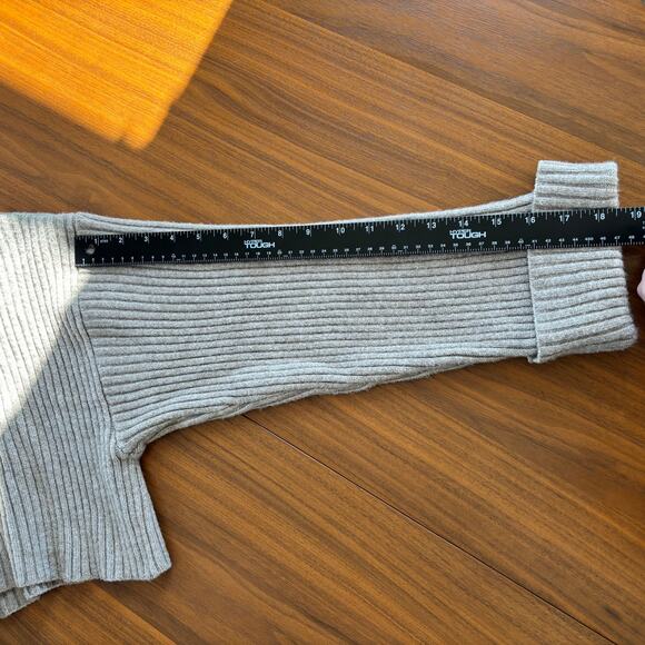 Zara Womens Ribbed Crop Pullover Sweater S Beige Cuff Sleeves Mock Neck Oversize - Picture 6 of 9